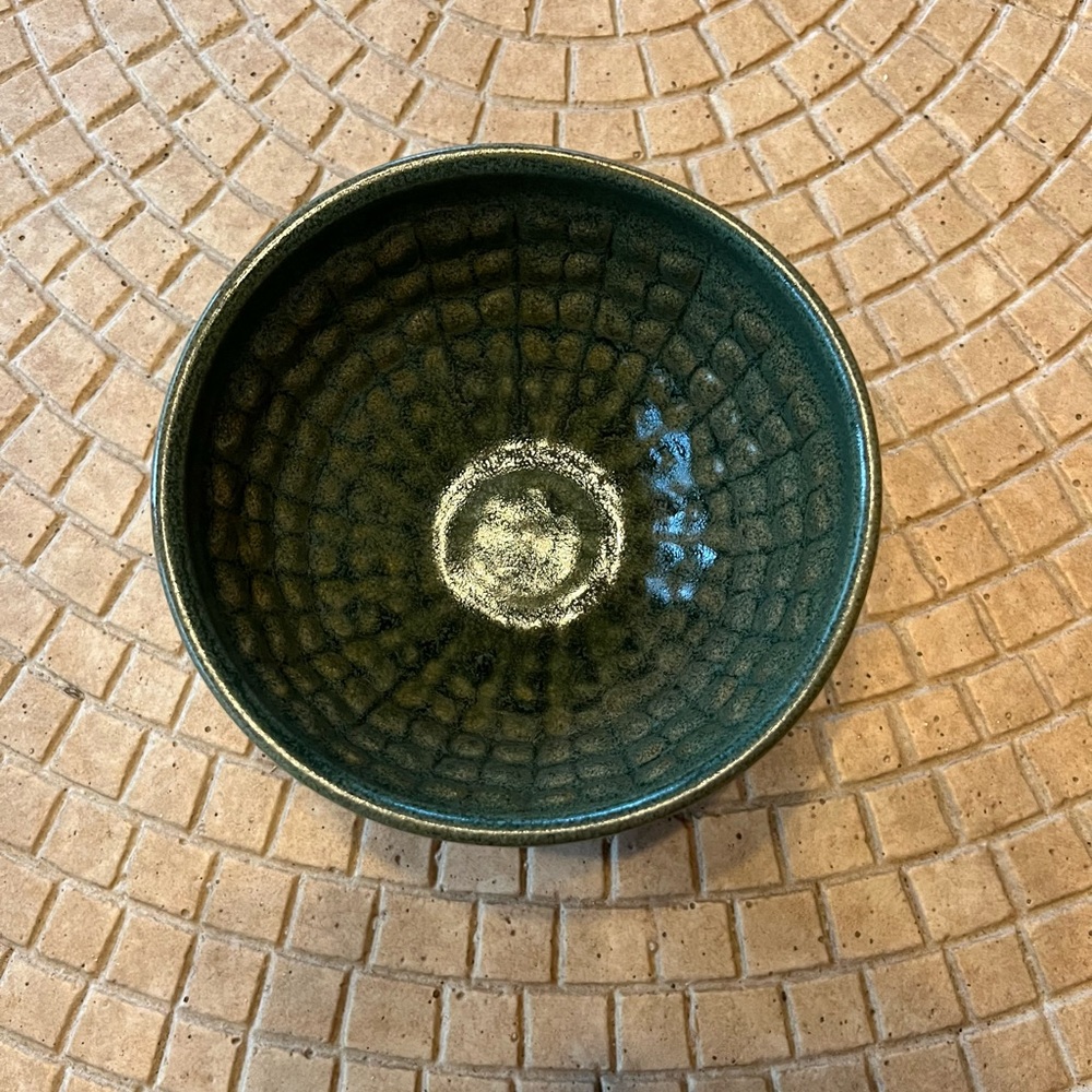 Standhardt Studio Pottery Bowl - Hand-thrown, Hand-carved, Red Clay - Picture 5 of 10